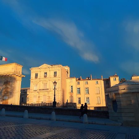 Un Oasis Au Coeur De La Vieille Ville, Classe 4 Etoiles Montpellier Dış mekan fotoğraf